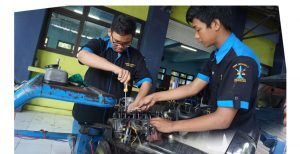 Read more about the article MENGENAL JURUSAN TEKNIK KENDARAAN RINGAN
