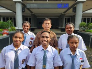 ADEM Papua: Tingkatkan Kesempatan Belajar Siswa Papua