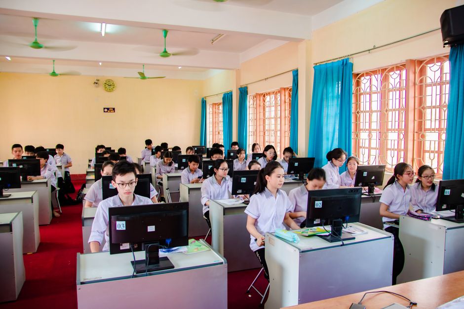 You are currently viewing Masa Depan Digital Dimulai di Sini: Jurusan TJKT SMK Darma Siswa Terbaik Jawa Timur