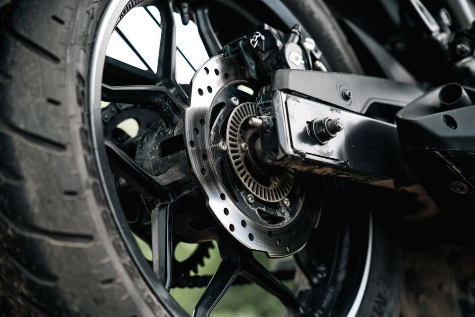 Read more about the article Menjelajahi Dunia Teknik Sepeda Motor: Evolusi dari Klasik hingga Modern