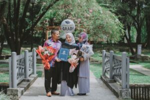 Siswa SMK Teknik Jaringan Komputer dan Telekomunikasi / Teknik Komputer dan Jaringan meraih prestasi dalam kompetisi IT
